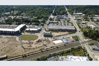 331 Plaza Circle, Mundelein, IL 60060 - Photo 4