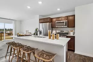 6530 Linden Trl, Wonder Lake, IL 60097 - Photo 4