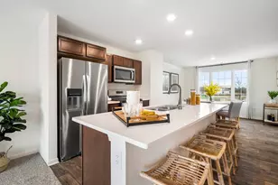 6530 Linden Trl, Wonder Lake, IL 60097 - Photo 2