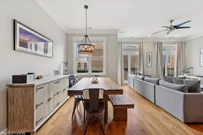 210 N Halsted Street #4, Chicago, IL 60661 - Photo 4