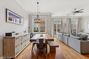 210 N Halsted St, Chicago, IL 60661 - Photo 4