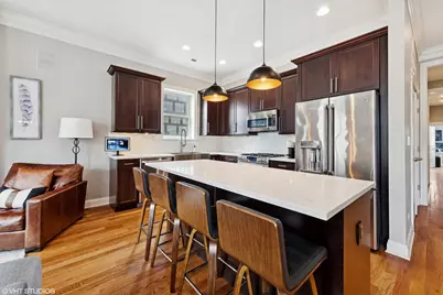 210 N Halsted Street #4, Chicago, IL 60661 - Photo 8