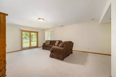 112 Village Woods Drive, Crete, IL 60417 - Photo 20