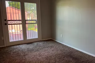 2065 219th Pl, Sauk Village, IL 60411 - Photo 10