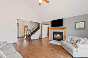 17707 IL-113, Custer Park, IL 60481 - Photo 4