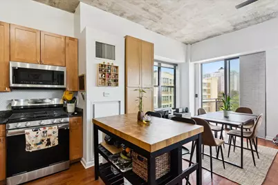 1122 W Catalpa Avenue #502, Chicago, IL 60640 - Photo 6