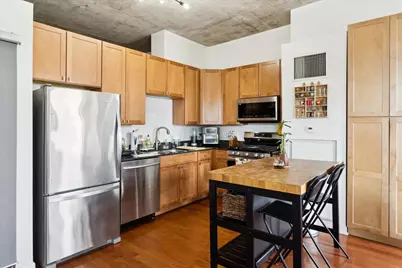 1122 W Catalpa Avenue #502, Chicago, IL 60640 - Photo 4