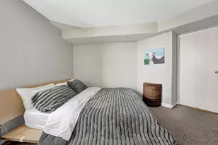 3660 N Lake Shore Dr, Chicago, IL 60613 - Photo 12