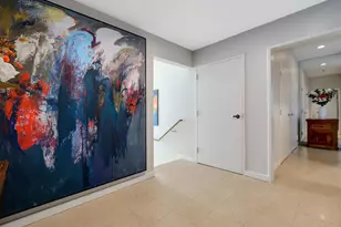 653 N Kingsbury St, Chicago, IL 60654 - Photo 2