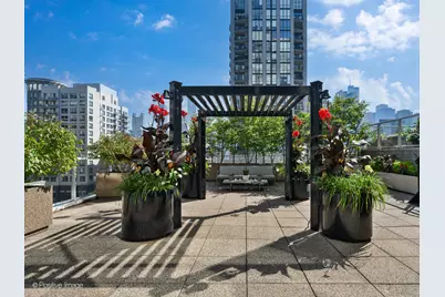 653 N Kingsbury Street #704, Chicago, IL 60654 - Photo 24