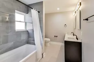 5828 W Iowa St, Chicago, IL 60651 - Photo 22