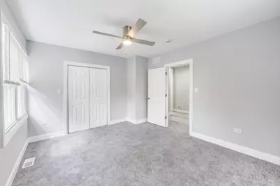 5828 W Iowa Street, Chicago, IL 60651 - Photo 16