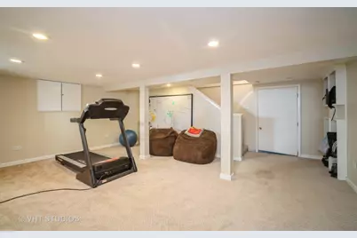 2117 Illinois Road, Northbrook, IL 60062 - Photo 22