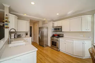 2117 Illinois Rd, Northbrook, IL 60062 - Photo 8