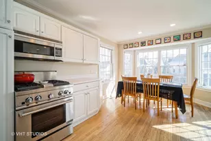 2117 Illinois Rd, Northbrook, IL 60062 - Photo 10