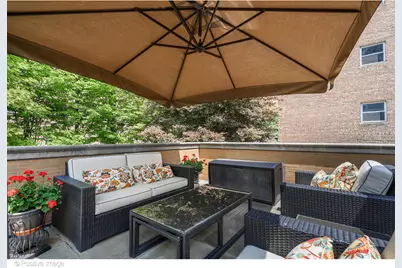 536 W Barry Avenue, Chicago, IL 60657 - Photo 48