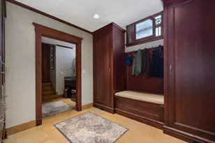 536 W Barry Ave, Chicago, IL 60657 - Photo 36