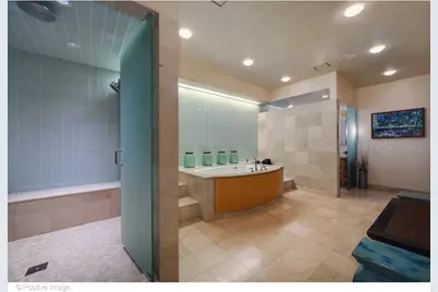 536 W Barry Avenue, Chicago, IL 60657 - Photo 38