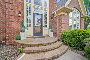 1 Worthington Ct, Bloomington, IL 61704 - Photo 2