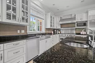 1 Worthington Ct, Bloomington, IL 61704 - Photo 12