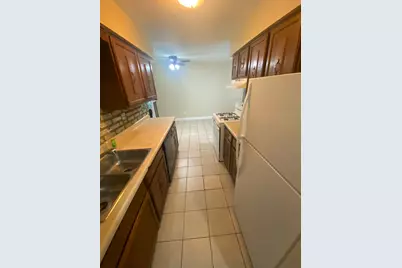 1412 Willow Lane #2, Westmont, IL 60559 - Photo 4