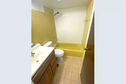 1412 Willow Lane #2, Westmont, IL 60559 - Photo 8