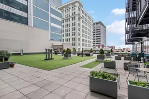 565 W Quincy St, Chicago, IL 60661 - Photo 18