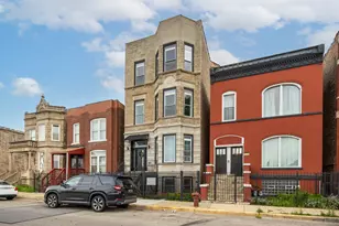 3328 W Congress Pkwy, Chicago, IL 60624 - Photo 1