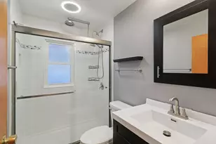 1514 N Freund Ave, McHenry, IL 60050 - Photo 10