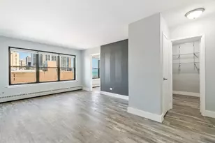 5858 N Sheridan Rd, Chicago, IL 60660 - Photo 2