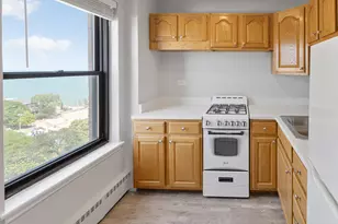 5858 N Sheridan Rd, Chicago, IL 60660 - Photo 4