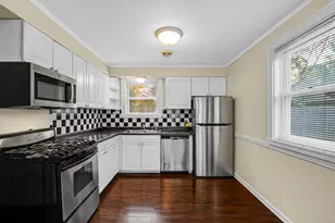 17649 Dundee Ave, Homewood, IL 60430 - Photo 6