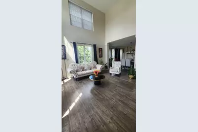 1230 W Claridge Court, Palatine, IL 60067 - Photo 2