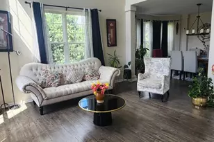 1230 W Claridge Ct, Palatine, IL 60067 - Photo 2