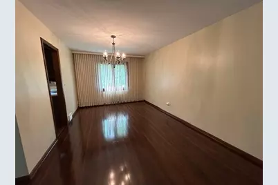 1239 E Carpenter Drive E, Palatine, IL 60074 - Photo 4