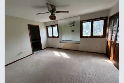 1239 E Carpenter Drive E, Palatine, IL 60074 - Photo 8