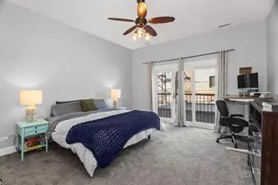 2050 W Belmont Ave, Chicago, IL 60618 - Photo 12