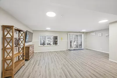 1053 N Glenview Court, Palatine, IL 60067 - Photo 12