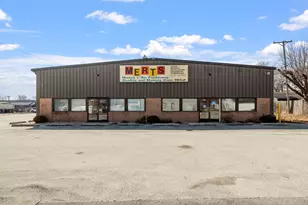 3102 Louis Sherman Dr, Steger, IL 60475 - Photo 2