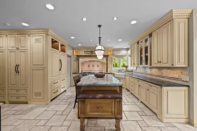 2514 Shoal Creek Court, Riverwoods, IL 60015 - Photo 8