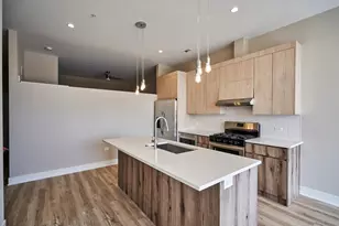 4149 S Cottage Grove Ave, Chicago, IL 60653 - Photo 2