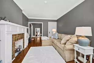 212 N Oak Park Ave, Oak Park, IL 60302 - Photo 2