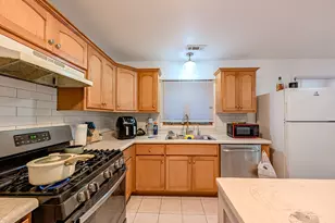 2029 19th Ave, Melrose Park, IL 60160 - Photo 8