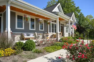 5N107 Burr Rd, Saint Charles, IL 60175 - Photo 2