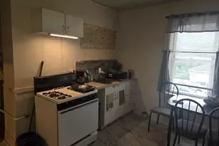 615 Frances St, Phoenix, IL 60426 - Photo 6