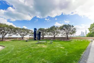 155 N Harbor Dr, Chicago, IL 60601 - Photo 52