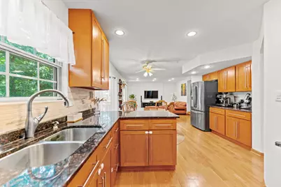 1108 Oak Ridge Drive, Streamwood, IL 60107 - Photo 10