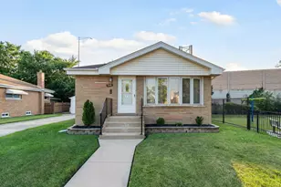 5146 Michigan Ave, Schiller Park, IL 60176 - Photo 1