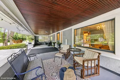 710 W Downer Place, Aurora, IL 60506 - Photo 2