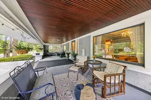 710 W Downer Pl, Aurora, IL 60506 - Photo 2